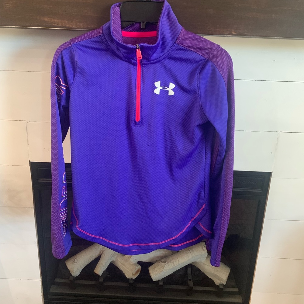 Girls Under Armour pull over
